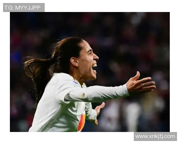 欧冠经典对决:里昂逆转巴黎圣日耳曼精彩瞬间回顾与数据分析 欧冠经典对决:里昂逆转巴黎圣日耳曼精彩瞬间回顾与数据分析