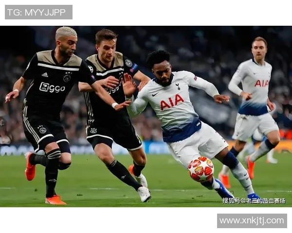 世界杯经典对决曼联与热刺激战成平局神奇扑救成全场焦点