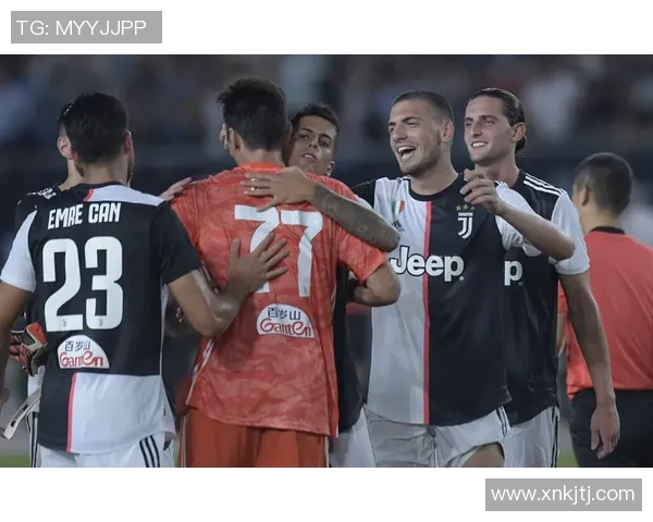 巴萨狂胜国米四球乌龙球引发全场争议与热议